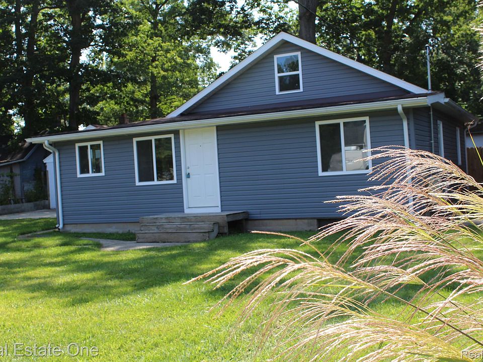 1st image of 4670 Oaklawn Dr