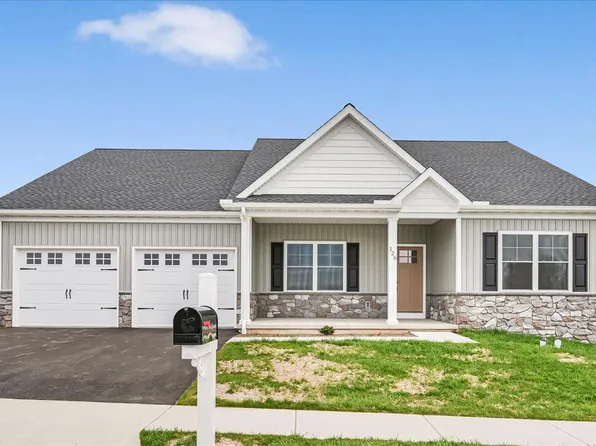 126 N West Vw, Elizabethtown, PA 17022