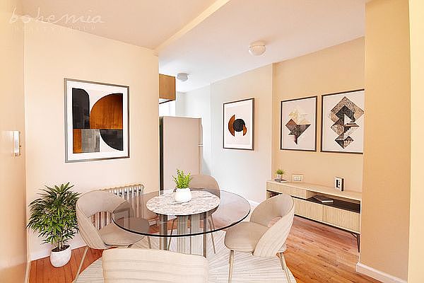 1st image of 3924 Broadway #30B