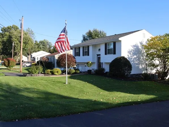 119 Oberlin Dr, Butler, PA 16001