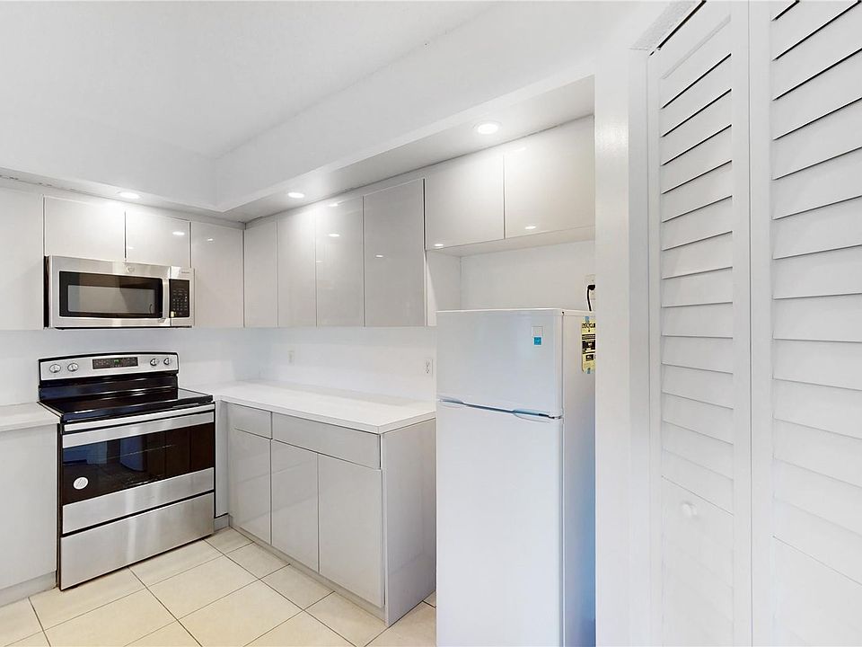 1st image of 701 SW 128 Avenue #F104