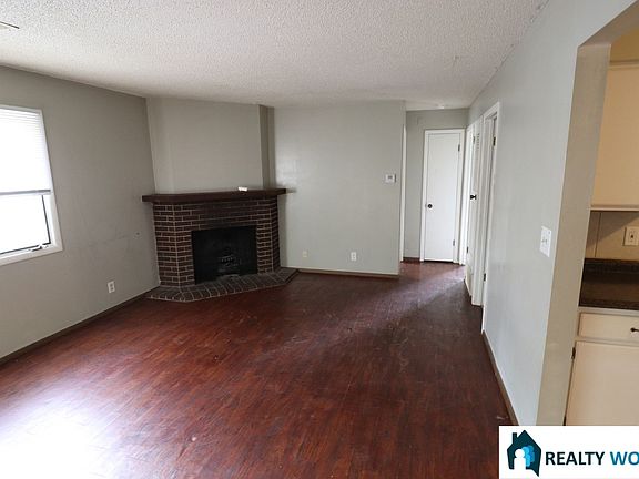 3rd image of 2418 D St #4