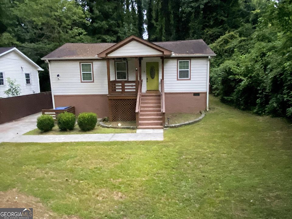 1st image of 2176 Pansy St NW