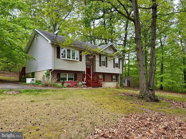 15 Barbara Ln, Elkton, MD 21921