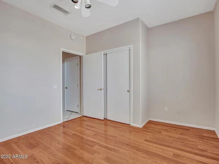 15438 W Domingo Ln — Photo 23