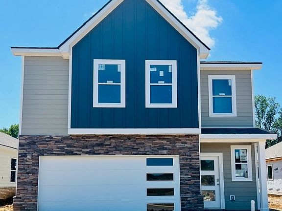 2nd image of 1033 Linn Cove Ct Lot 8