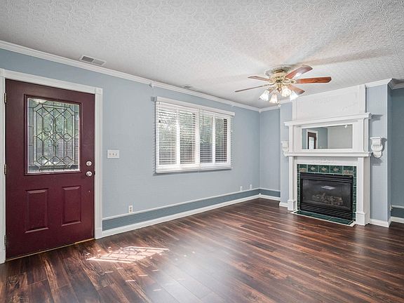 4th image of 1222 W Blvd