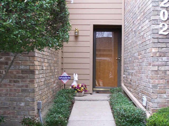 1st image of 2200 W Park Blvd APT 1202