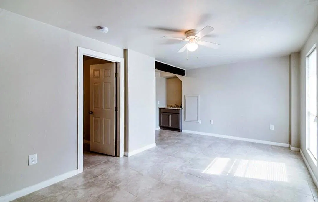 1 bed, 1.0 bath, 650 sqft, $795 — Photo 4