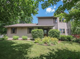 840 Hiawatha Trl, Waterloo, WI 53594