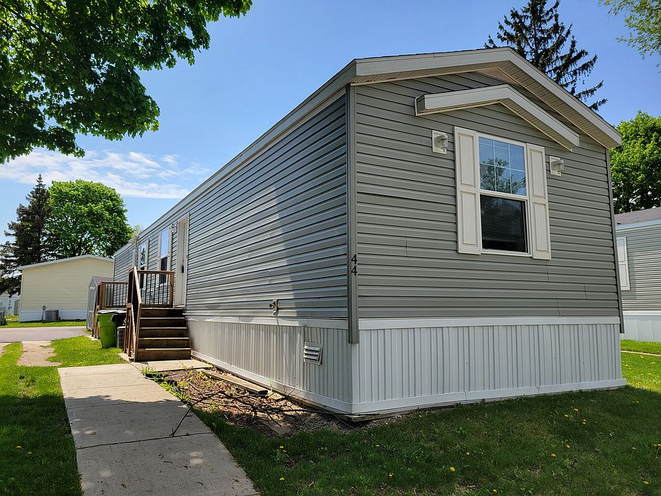 1st image of 47 Bluebird Hill Dr #171