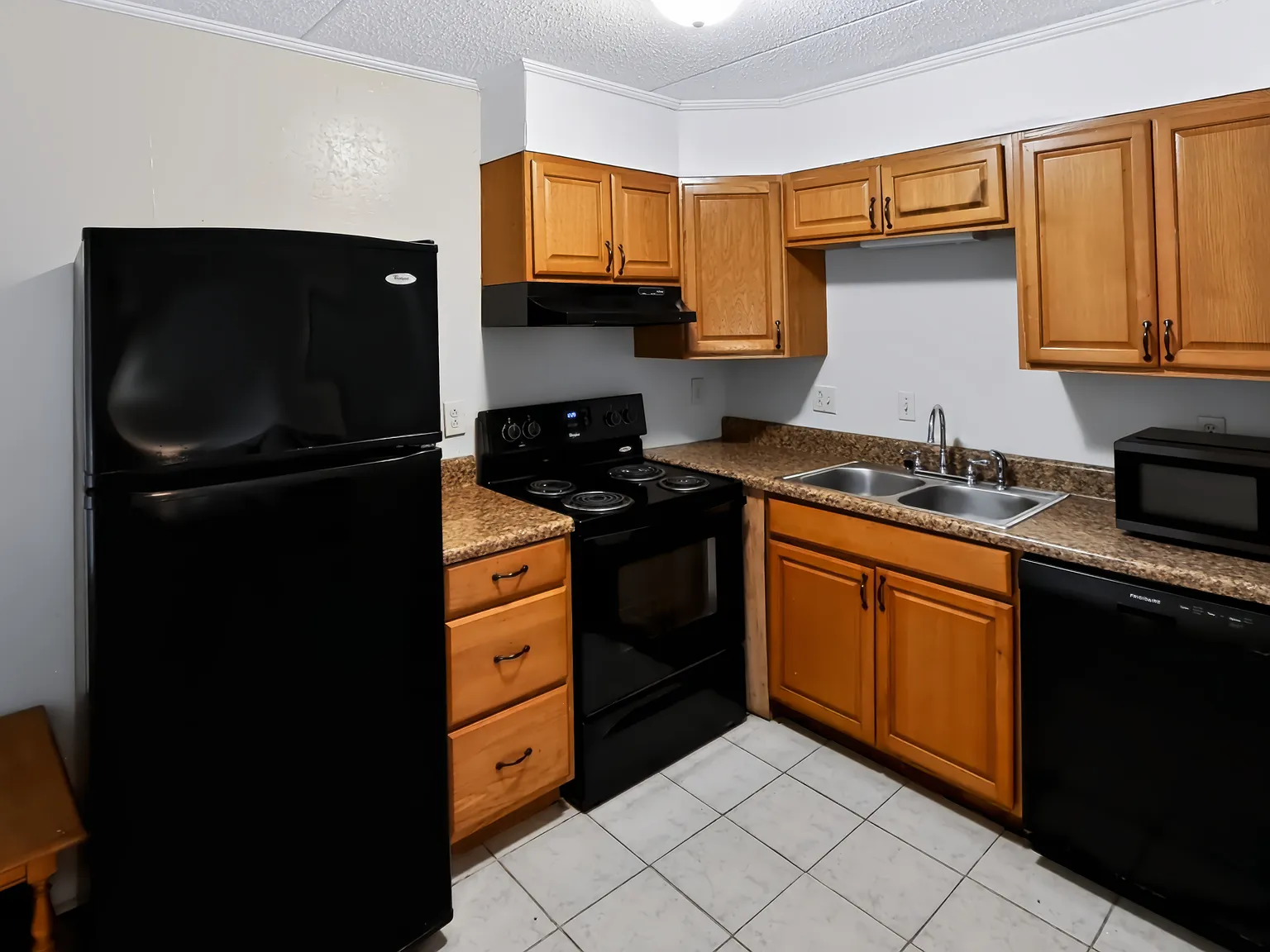 2 bed, 580 sqft, $1,100 — Photo 4