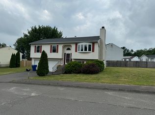 85 Laurie Pl, Waterbury, CT 06704
