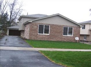 14907 Troy St, Markham, IL 60428