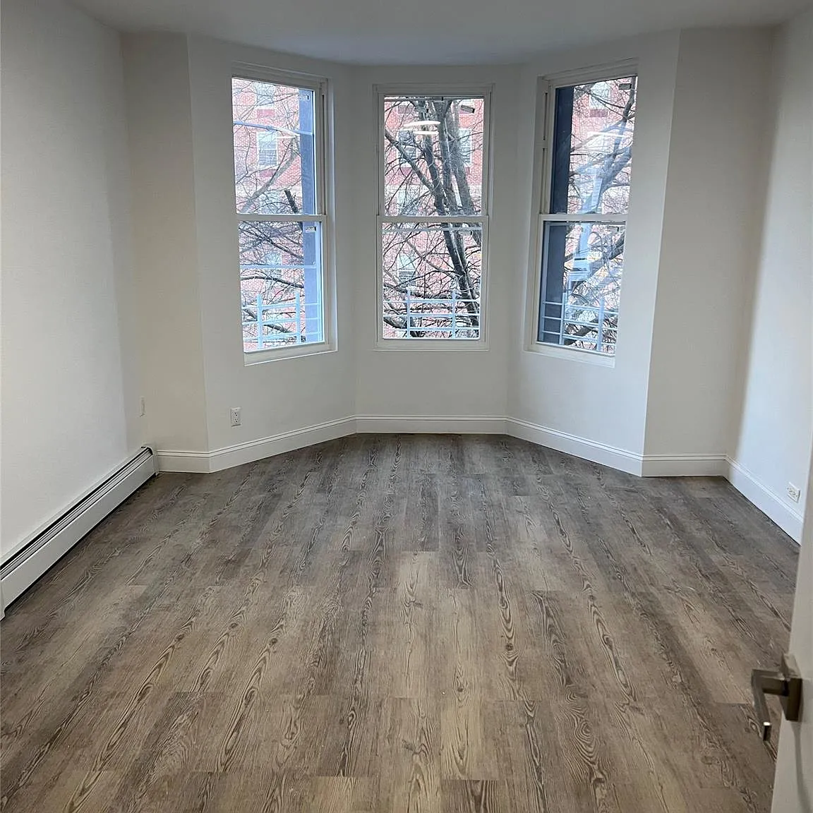 Studio, 1.0 bath, 600 sqft, $2,425 — Photo 1