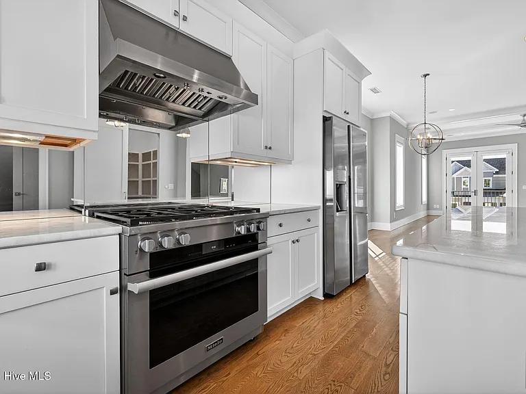 3609 Watercraft Ferry Ave — Photo 7