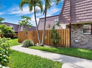 7657 Courtyard Run W #7657, Boca Raton, FL 33433