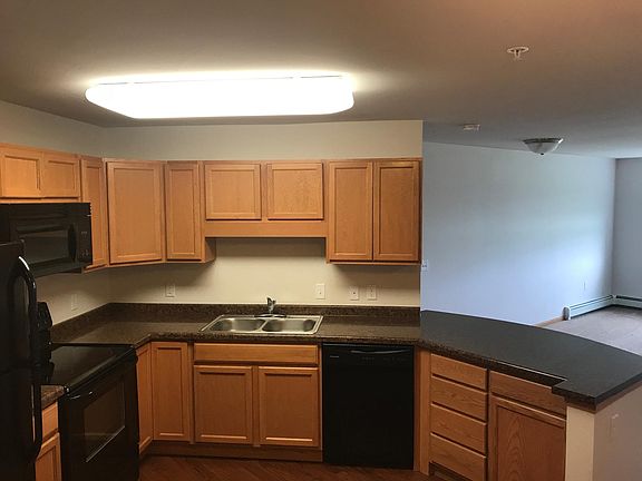 2 Bedroom Large Kitchen