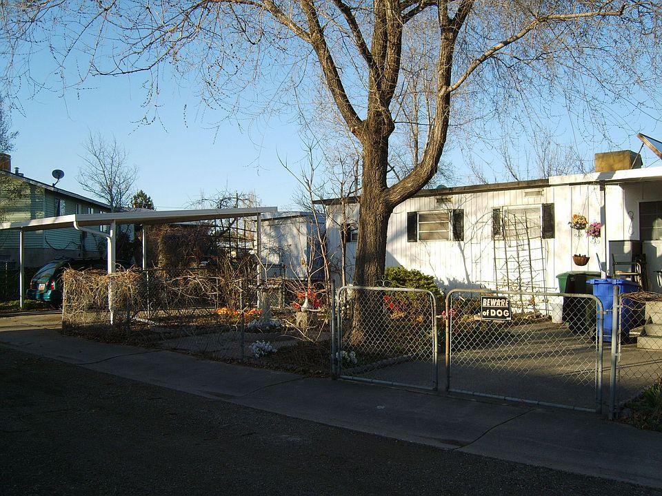 1st image of 6957 S Westmoor Way