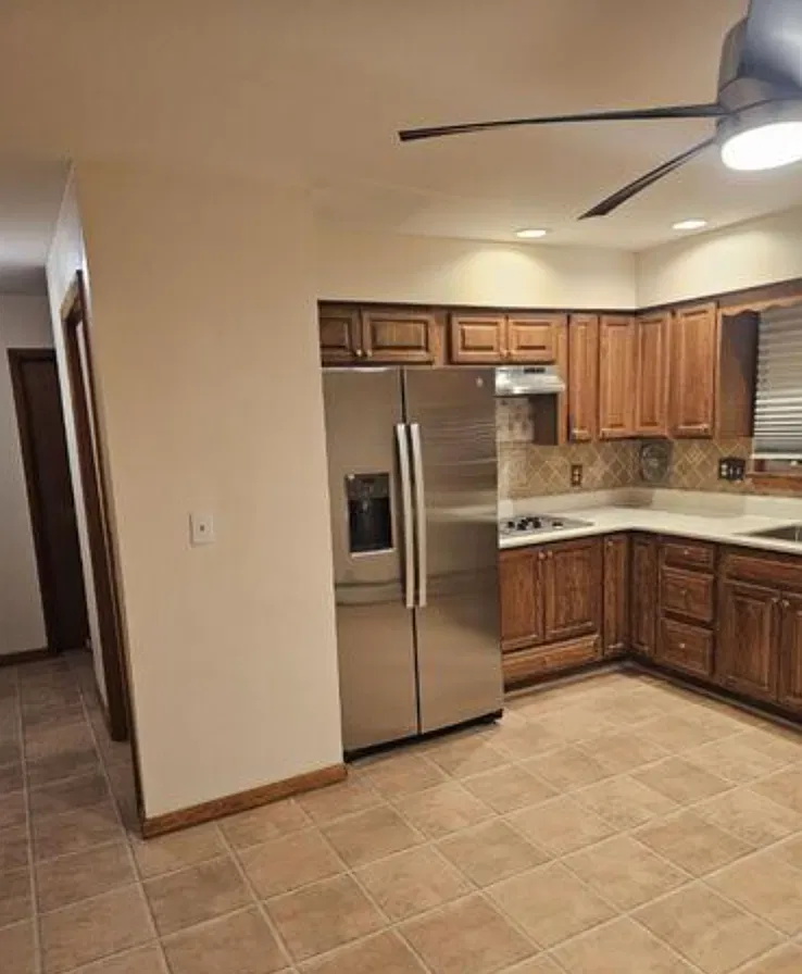 3 bed, 1200 sqft, $2,800 — Photo 1