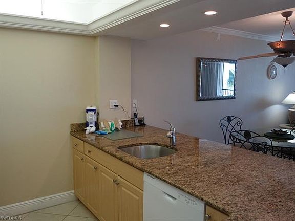 4th image of 1501 Middle Gulf Dr #404I