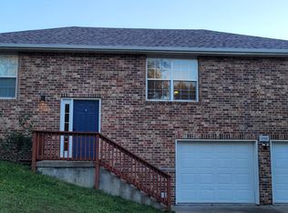 1515 W Parkview St, Ozark, MO 65721