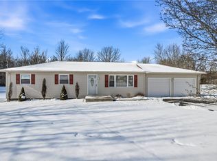 733 Greenfield Rd, Mercer, PA 16137