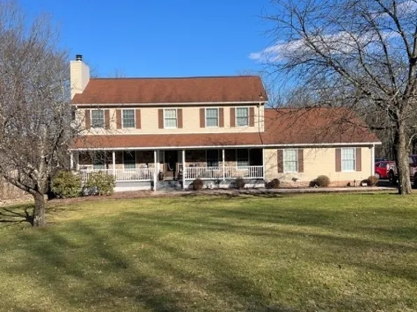 416 Buckhorn Dr, White Twp., NJ 07823