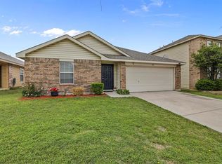 864 San Miguel Trl, Haslet, TX 76052