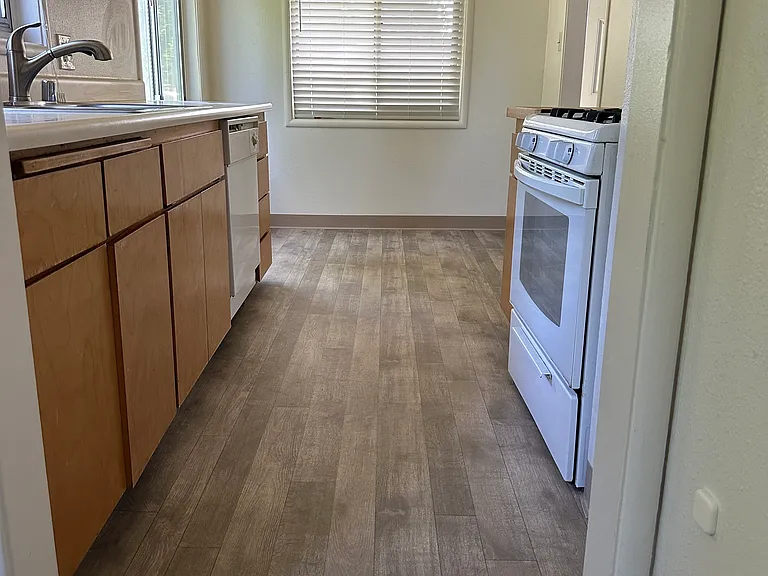 6907 21st Ave — Photo 11