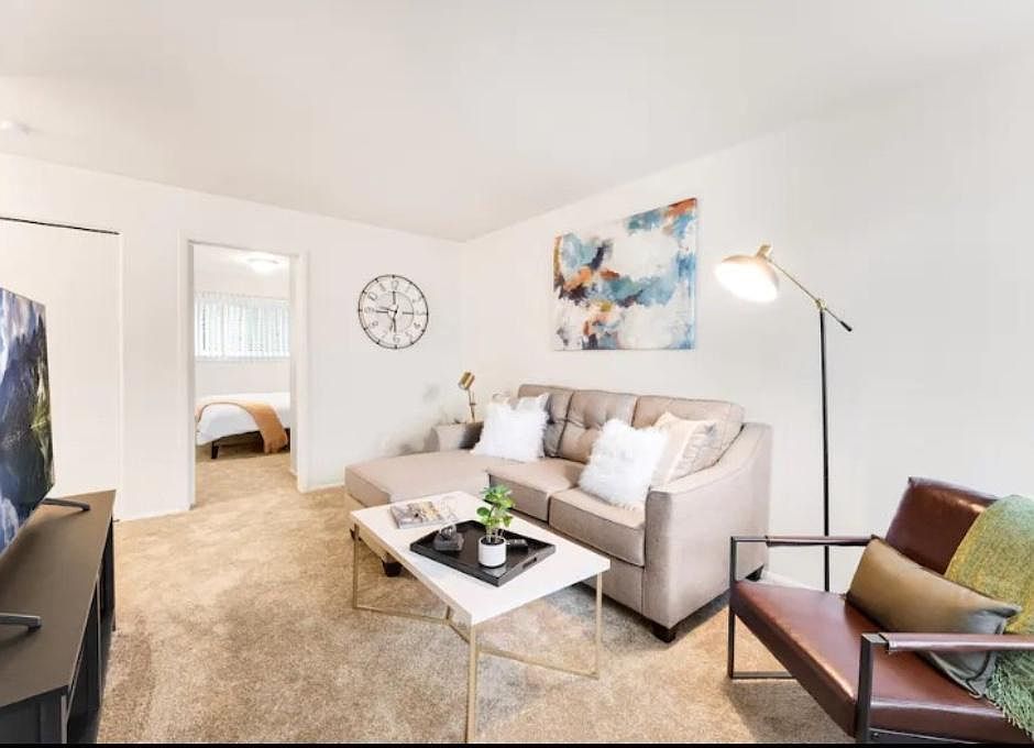 13927 Middle Gibraltar Rd Rockwood MI Zillow