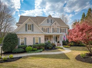 1325 Rolling Links Dr, Milton, GA 30004