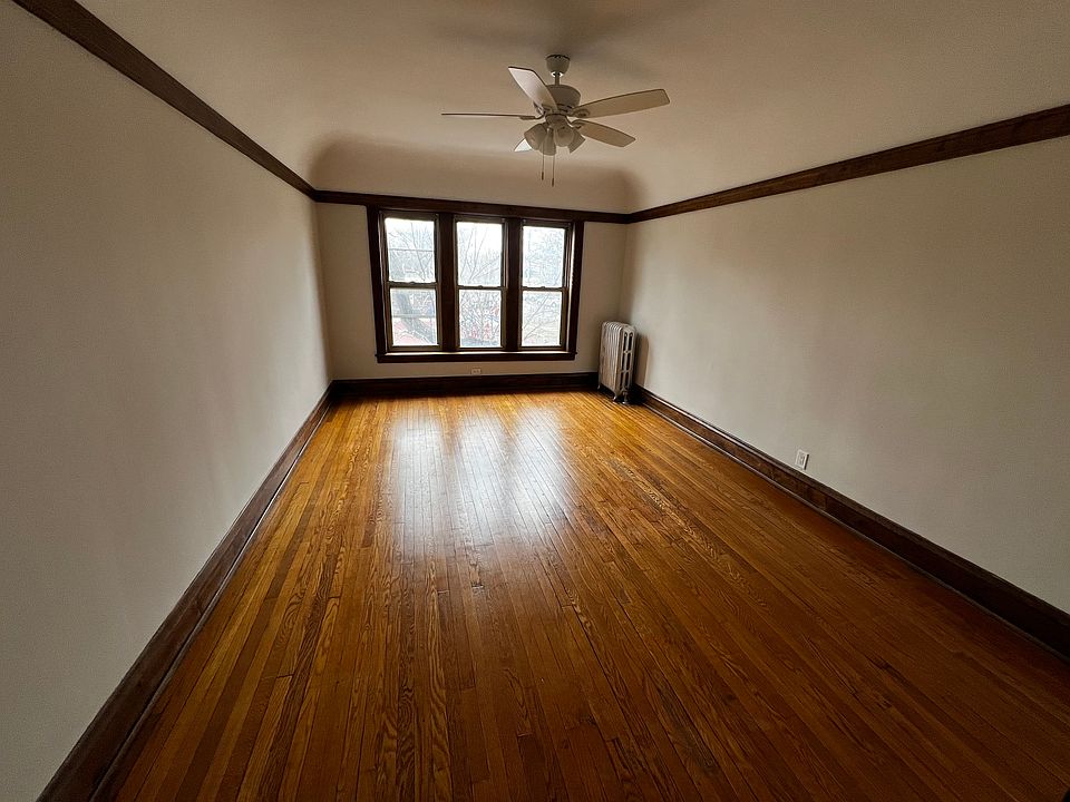 2nd image of 7349 N Paulina St APT 2D