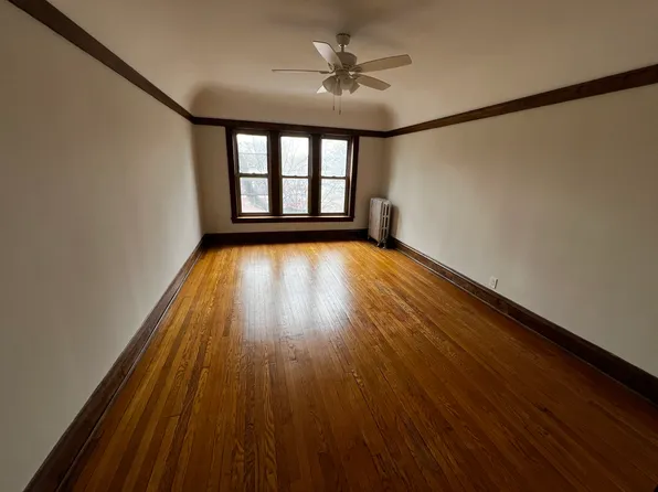 7349 N Paulina St APT 1D, Chicago, IL 60626