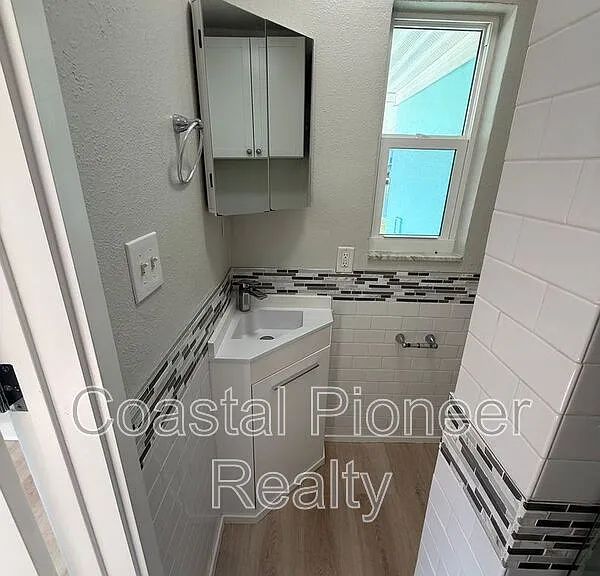 185 175th Terrace Dr E — Photo 13