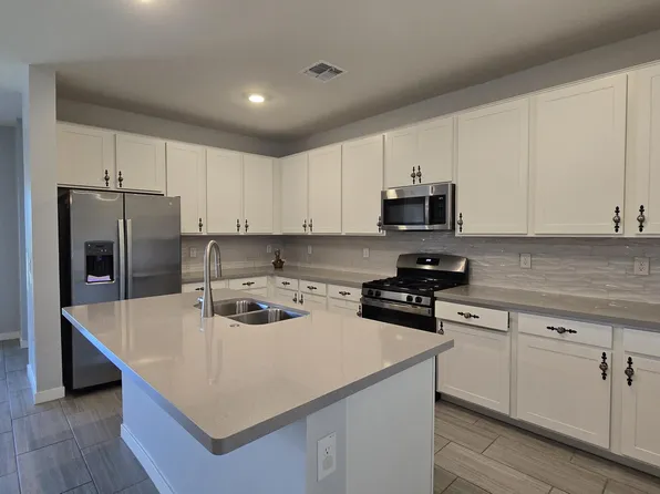 2590 N COOLIDGE Avenue, Casa Grande, AZ 85122