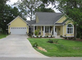 104 Pacolet Dr, Landrum, SC 29356