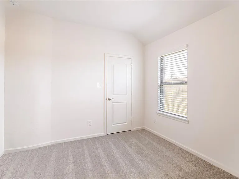 2850 Orange Leaf Dr — Photo 10
