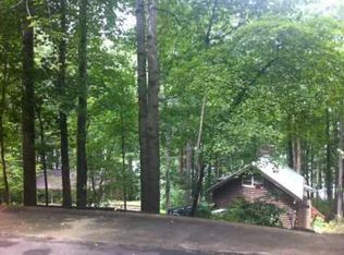 6880 Lake View Pte, Gainesville, GA 30506