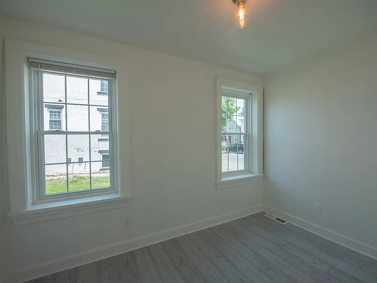 49 Main St #2 — Photo 7