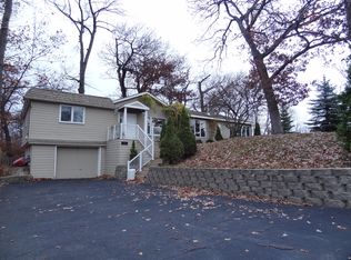 9540 21st Ave N, Plymouth, MN 55441