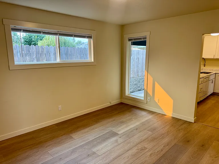 535 1/2 Methow St — Photo 7