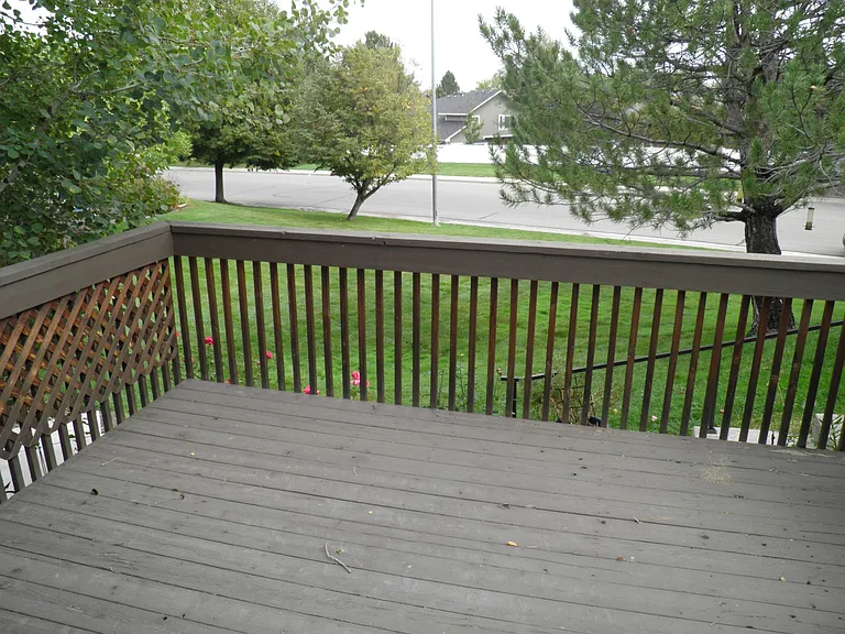 11575 Decatur St #D — Photo 4