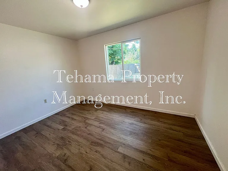 627 Santa Maria Ave — Photo 8