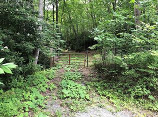 Cove Creek Rd #72, Tazewell, VA 24651