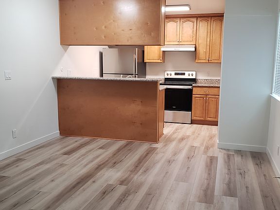 Dinning area & Kitchen