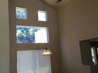 9522 Village Tree Dr, Elk Grove, CA 95758