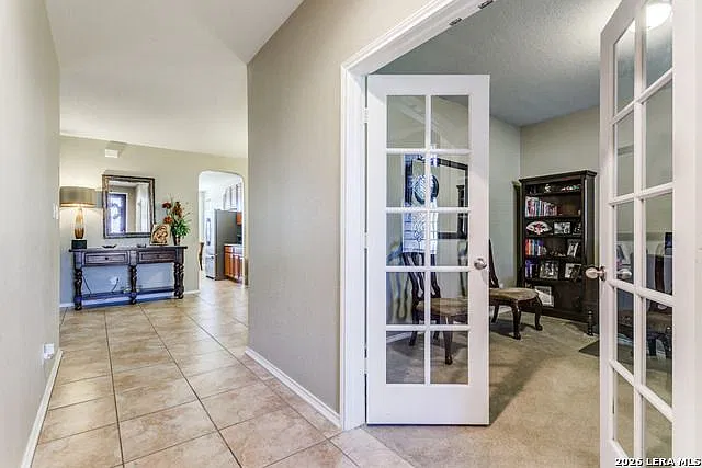 4 bed, 2.5 bath, 3120 sqft, $2,599 — Photo 2
