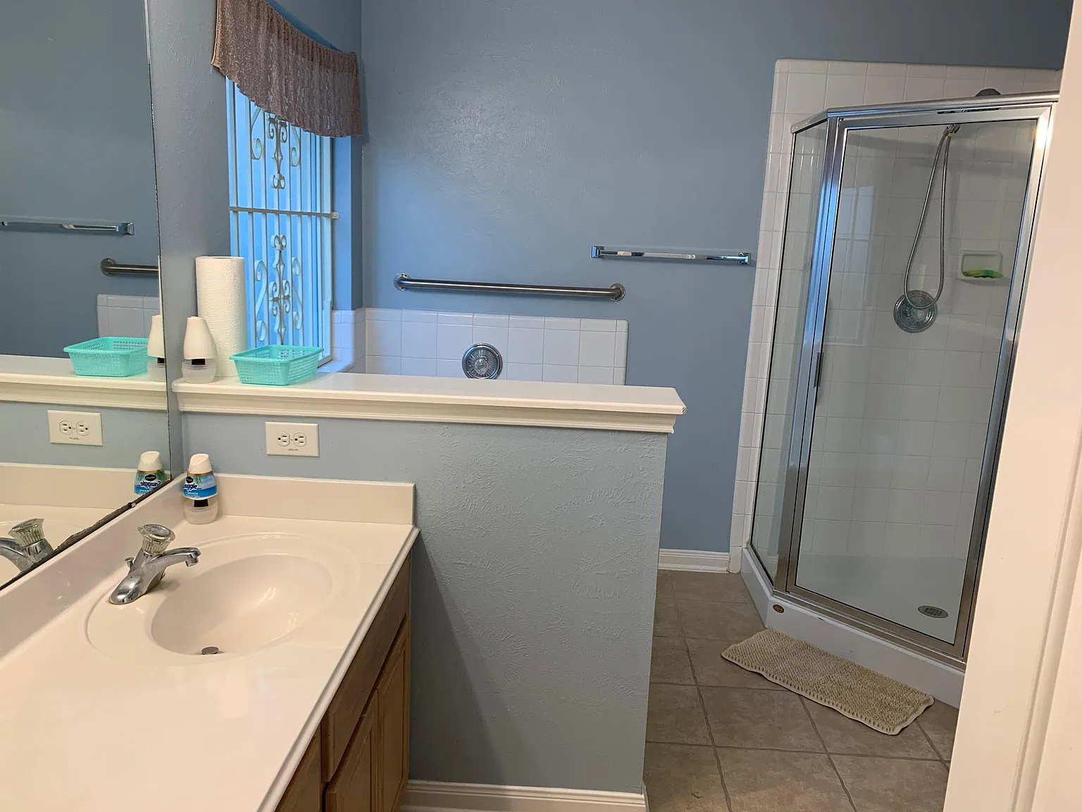 12518 Bear Valley Dr — Photo 1