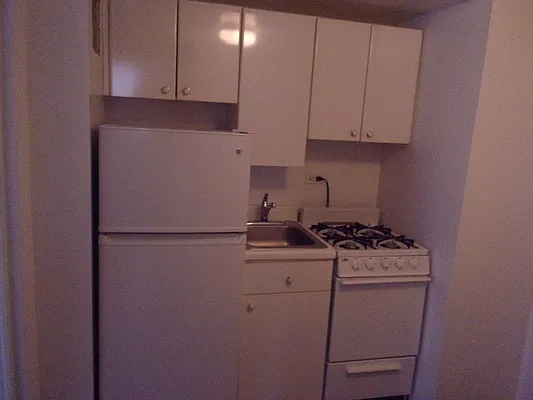 Rented by Carlyle Property Management | media 20